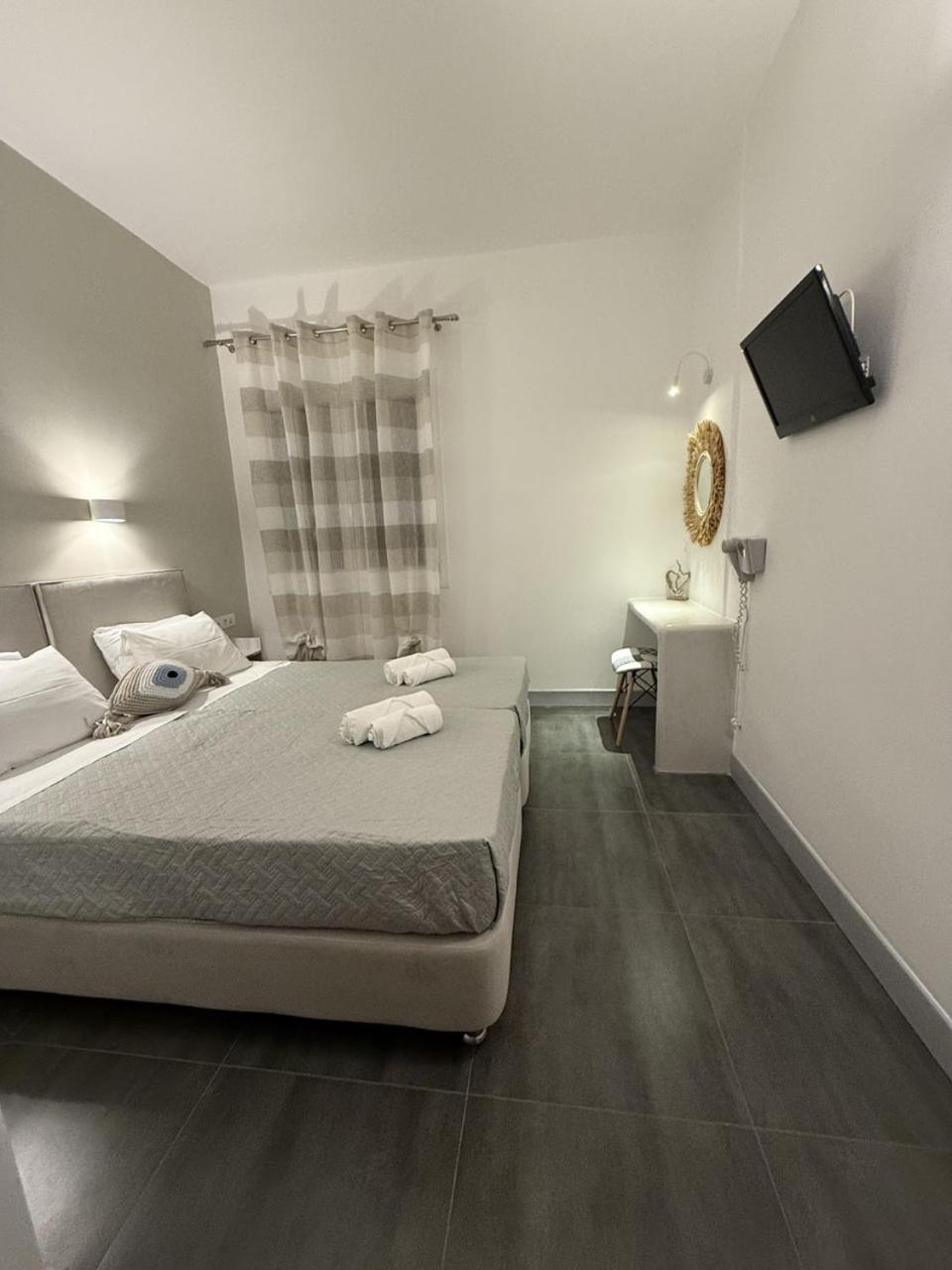 Dilion Hotel Páros Extérieur photo